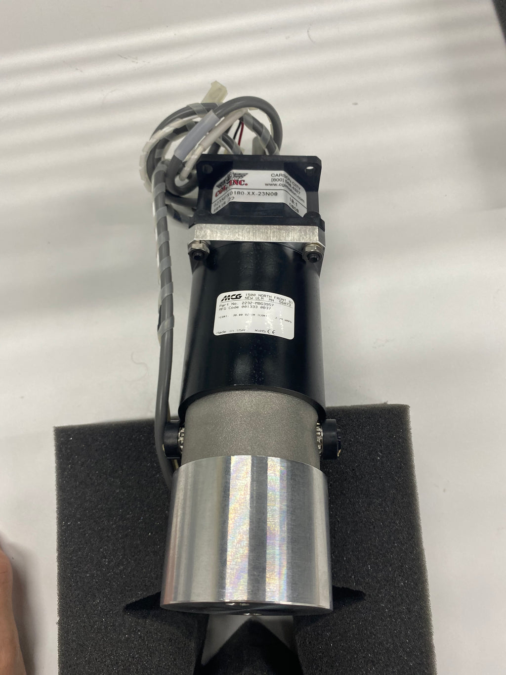 MCG SERVO MOTOR 2232-MBG3957 W/ CGI GEARHEAD 023SPX0180-XX-23N08